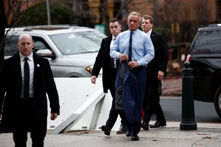 tagreuters.com2024binary_LYNXMPEKBF0UW-VIEWIMAGE